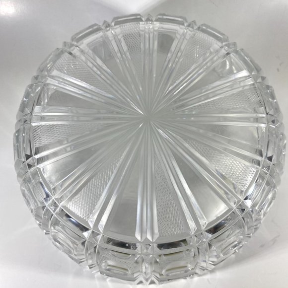 Amazing Cut Crystal large serving bowl - Picture 7 of 7